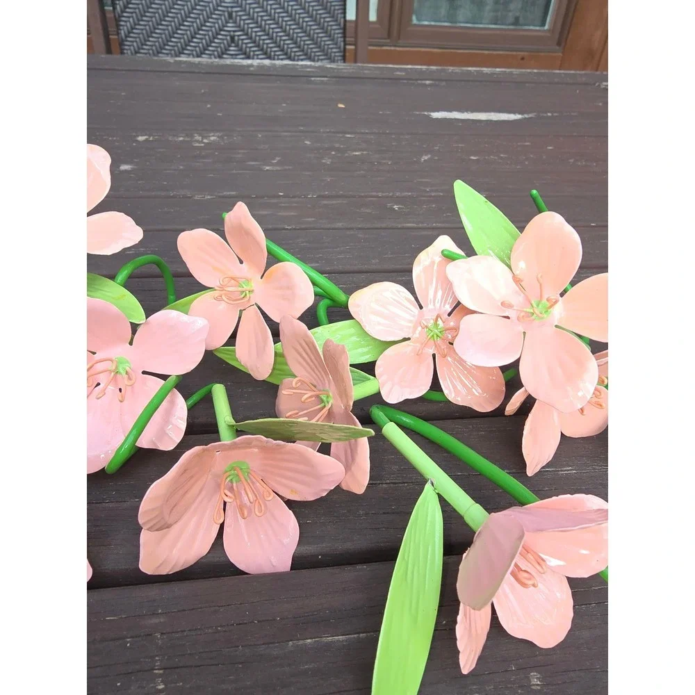 Set of‎ 11 Pink Metal Flowers Garden Art Yard Decor Stems Wire Hanger